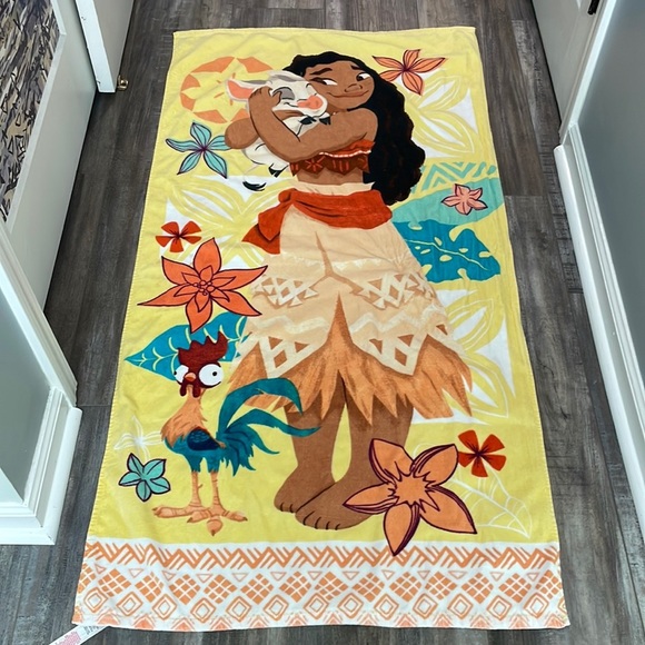 Disney Moana Beach Towel - Picture 1 of 4